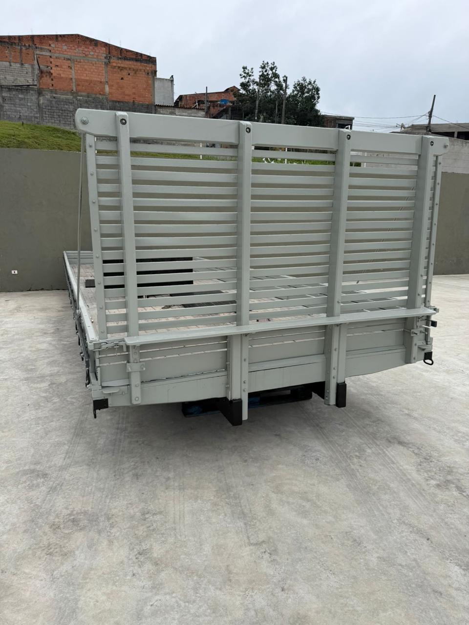 37033ff3-d42d-4701-9715-3116447de75c